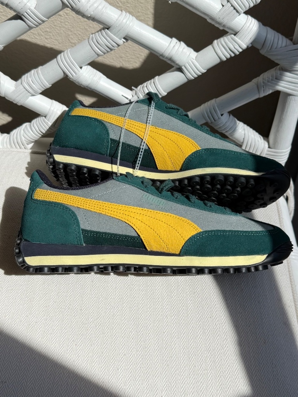 Puma Easy Rider Weathered Green Yellow Retro Sneakers Men's 8 Women 9.5 400397-0 - Picture 2 of 15